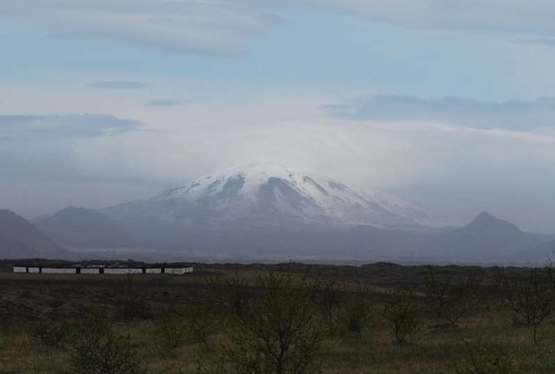 Hekla 110529b